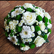 Classic Posy White and Green