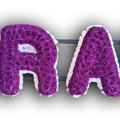Painted lettering GRAN, purple, white ribbon